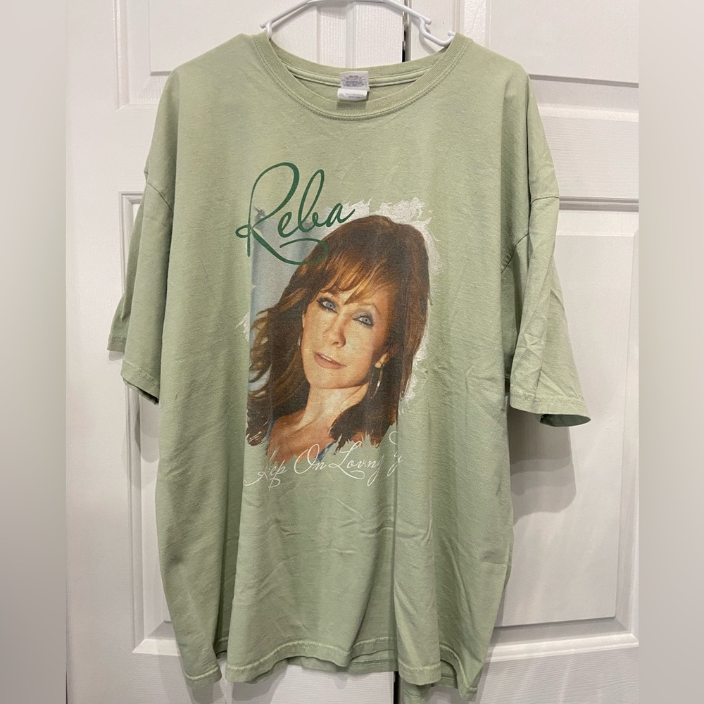 Vintage Reba McEntire T-shirt size 2XL